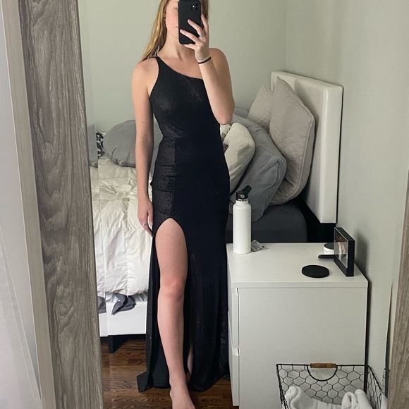 Black Prom or Formal Dress - Picture 1 of 5